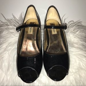 Peep toe Black Patent Leather Pumps